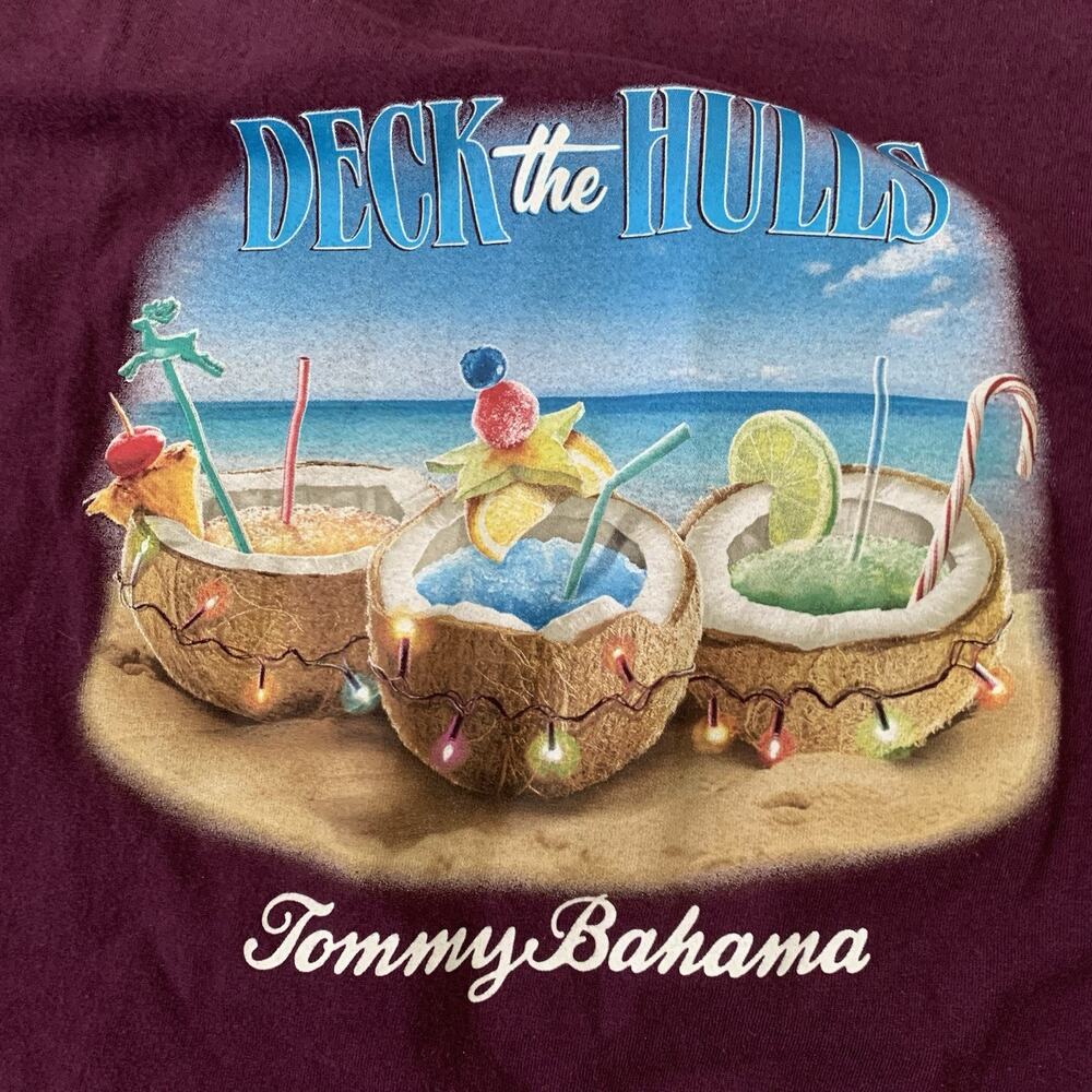 Tommy Bahama Deck The Hulls Graphic T-Shirt Mens Small Purple Long Sleeve Cotton